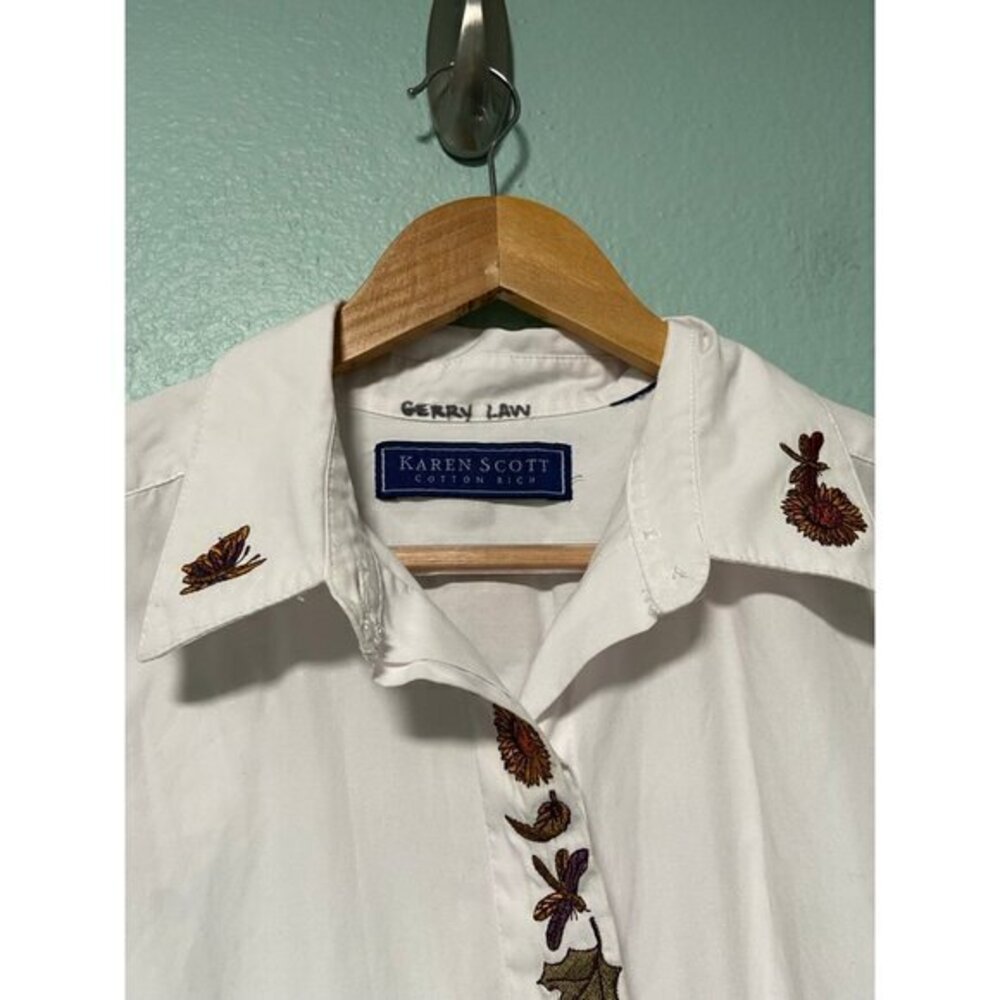 Karen‎ Scott Women's White Button Down Sunflower Butterfly Shirt Top - Picture 3 of 10